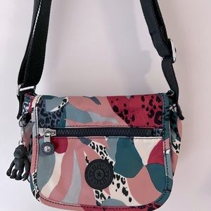 SALE! AUTHENTIC KIPLING CROSSBODY